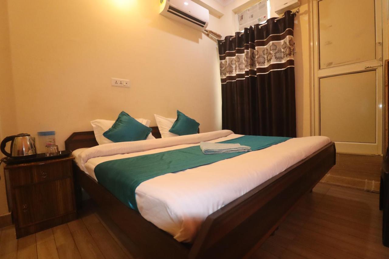 Triple One Hotel Tapovan Rishikesh,Near Laxman Jhula Exterior foto